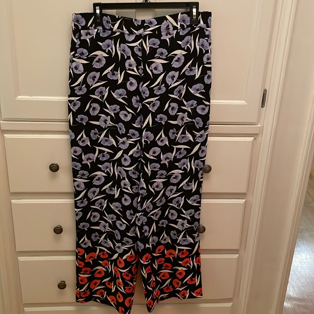 Ann Taylor wide leg flowing print pants LIKE NEW
